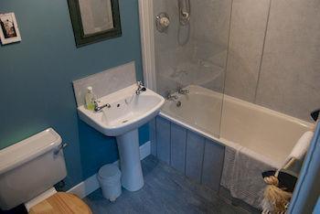 Gasthof Dene Guest House, New Town 3*